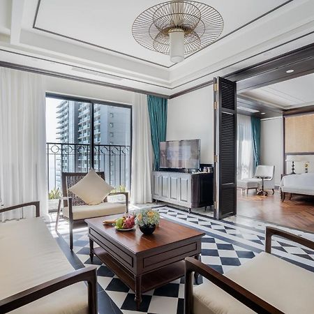 Potique Hotel Nha Trang Exteriör bild