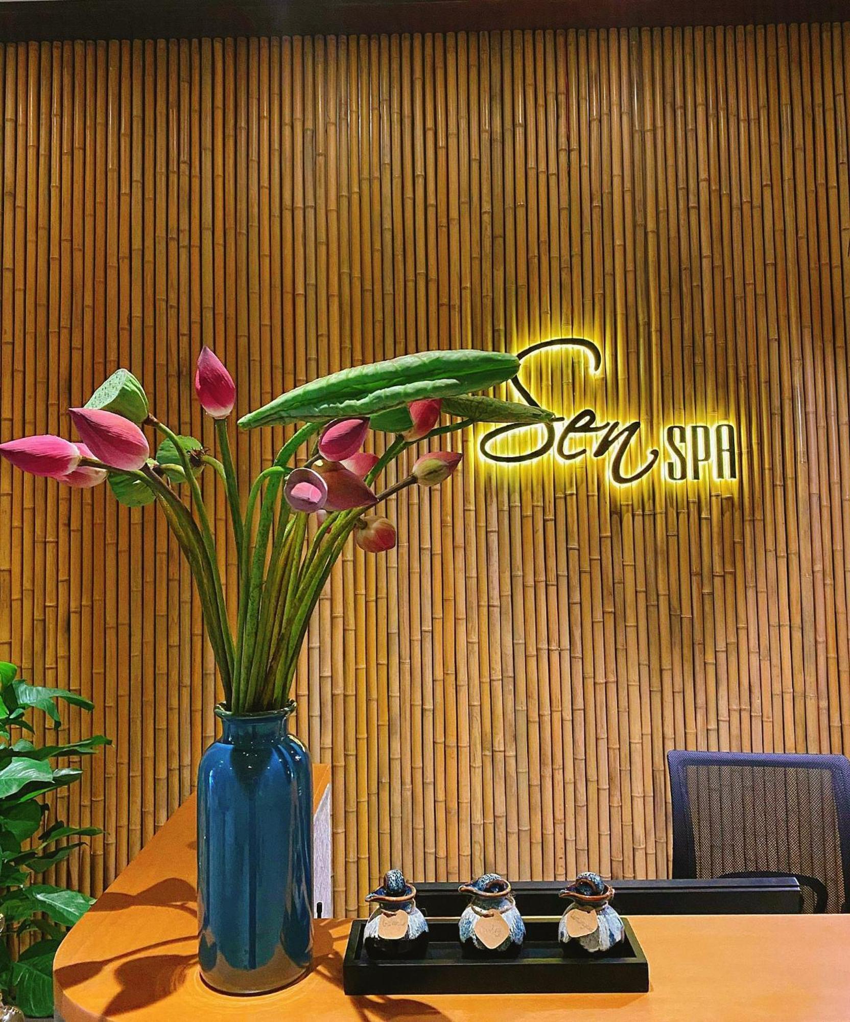 Potique Hotel Nha Trang Exteriör bild